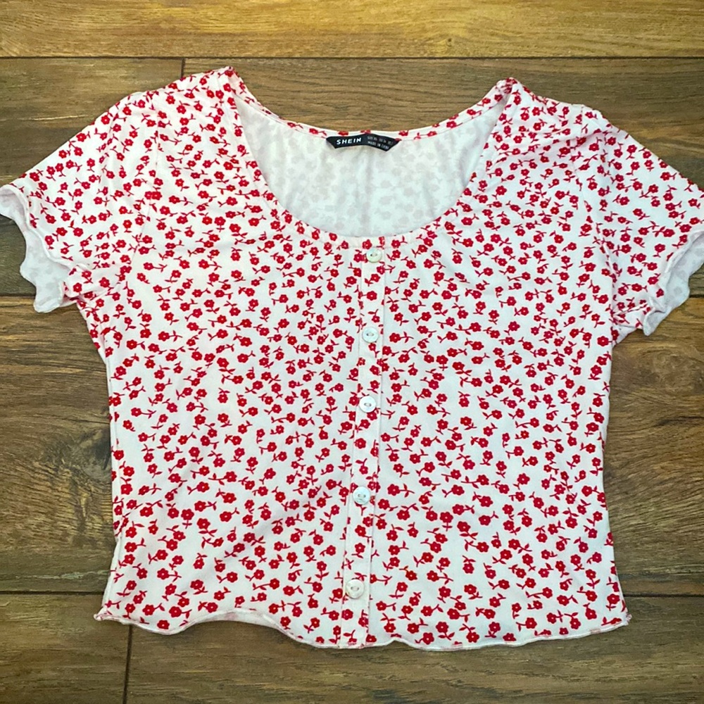 super cute summer top!
